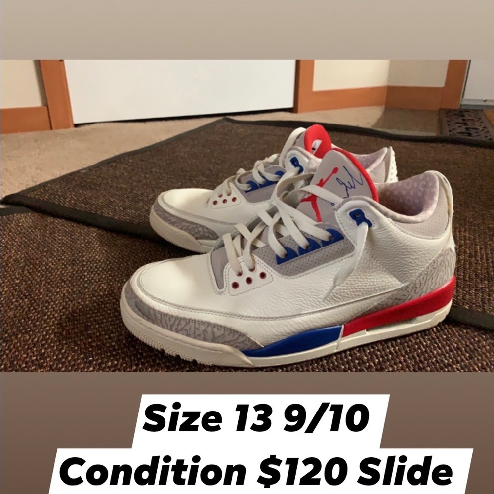 I am selling 4 pairs of shoes